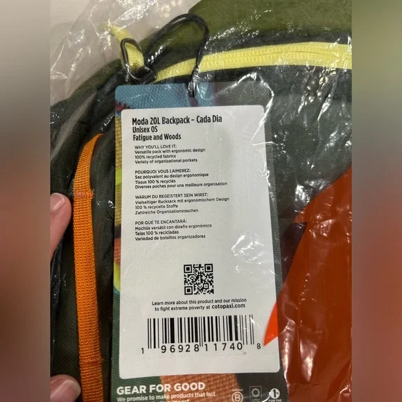 Cotopaxi Moda 20L Backpack Cada Día Green Cinch-top Closure Laptop Sleeve NWT - Picture 4 of 12